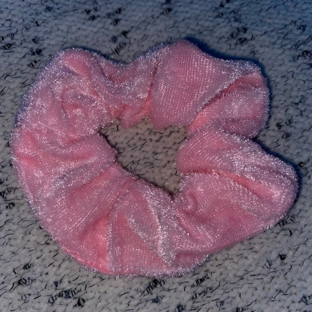 Scrunchie (3/$10) 🍒
